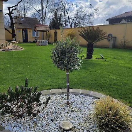 فيلا Petite Dependance Privee Precy-sur-Marne المظهر الخارجي الصورة